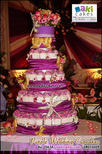 Beautiful Mini Look Of Wedding Cupcake 2010