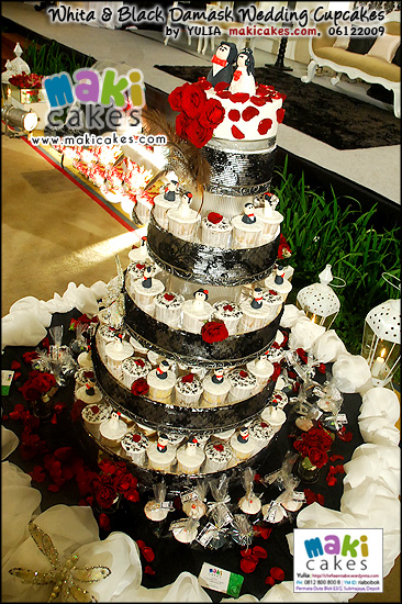 White Black Damask Wedding Cupcakes